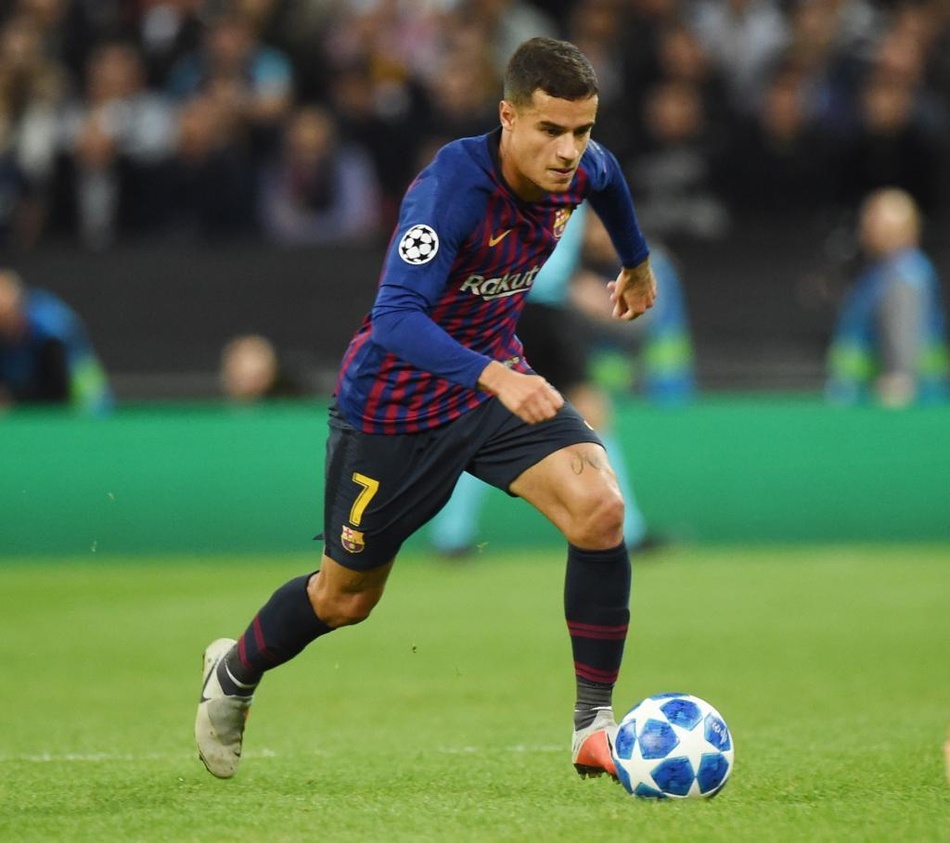 上次梅西缺战9场内马尔进11球撑起锋线,现在轮到库鸟挺身而出了