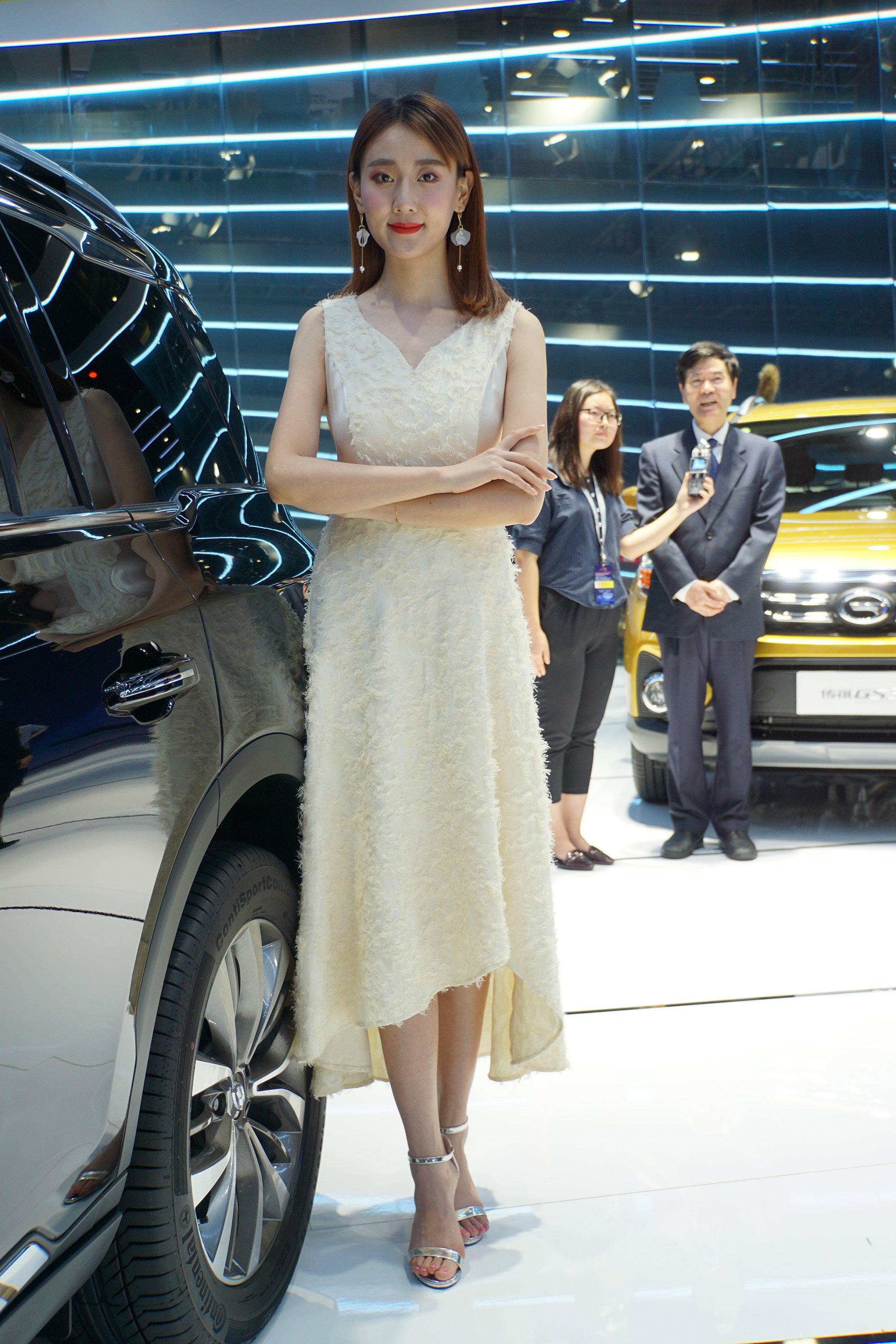 新车不够车模来凑2018广州车展模特最全图解