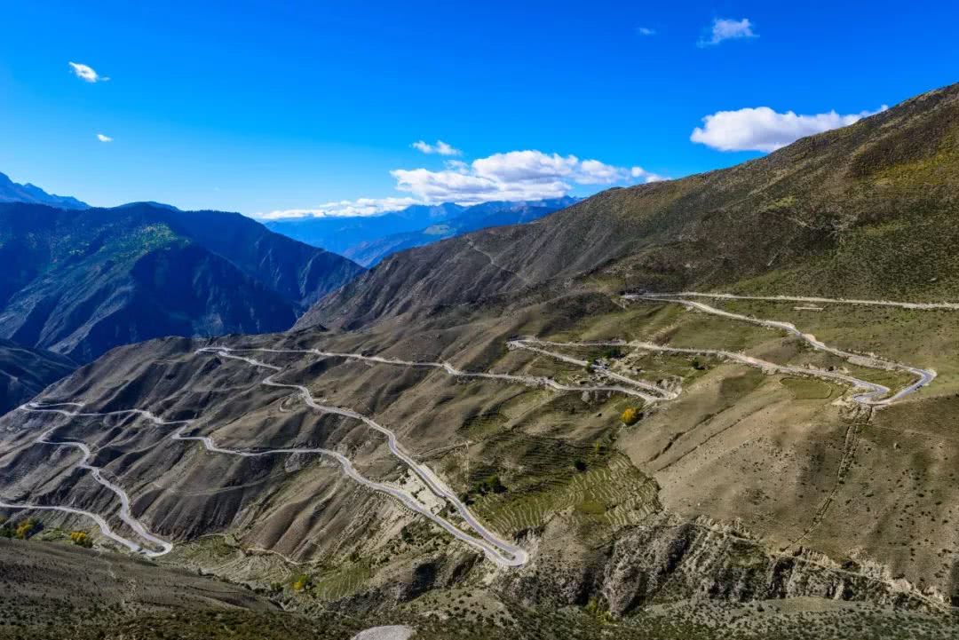 如果从成都出发去西藏,既走川藏线,又走滇藏线应该怎么走?