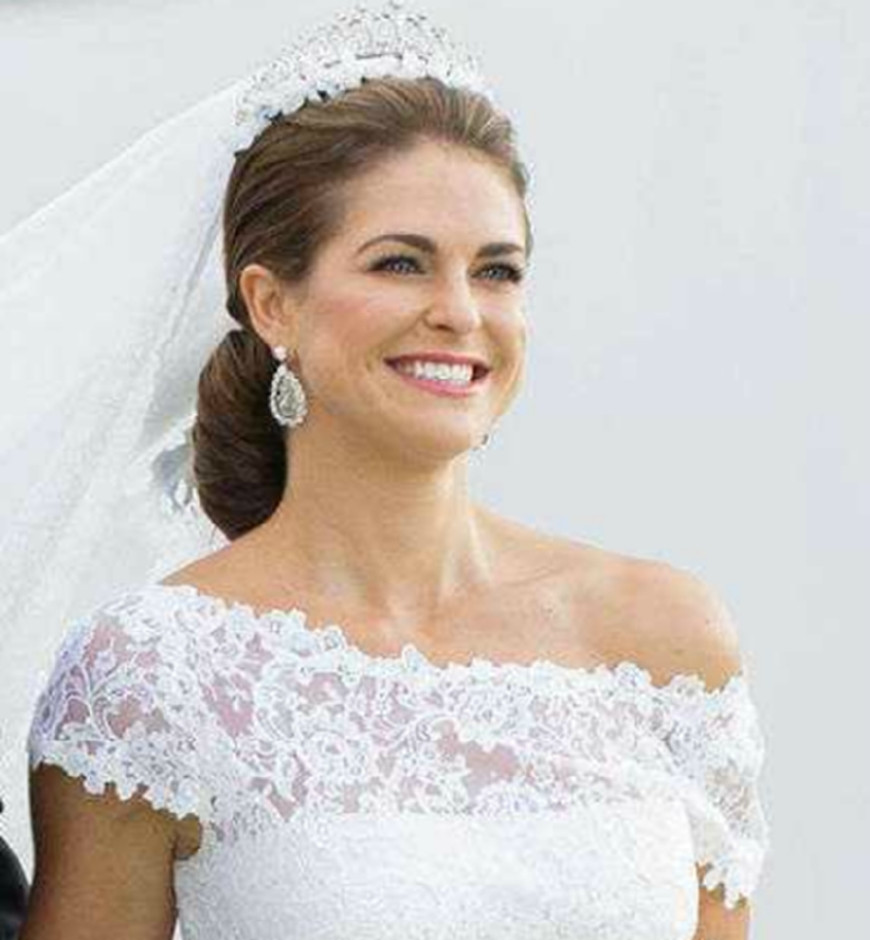 第四名,沙特王室的阿美娜王妃,笑的感觉有点力不从心很无奈啊.