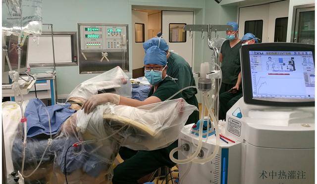 北京医院在北京首次成功用膀胱热灌注化疗治疗非肌层浸润性膀胱癌