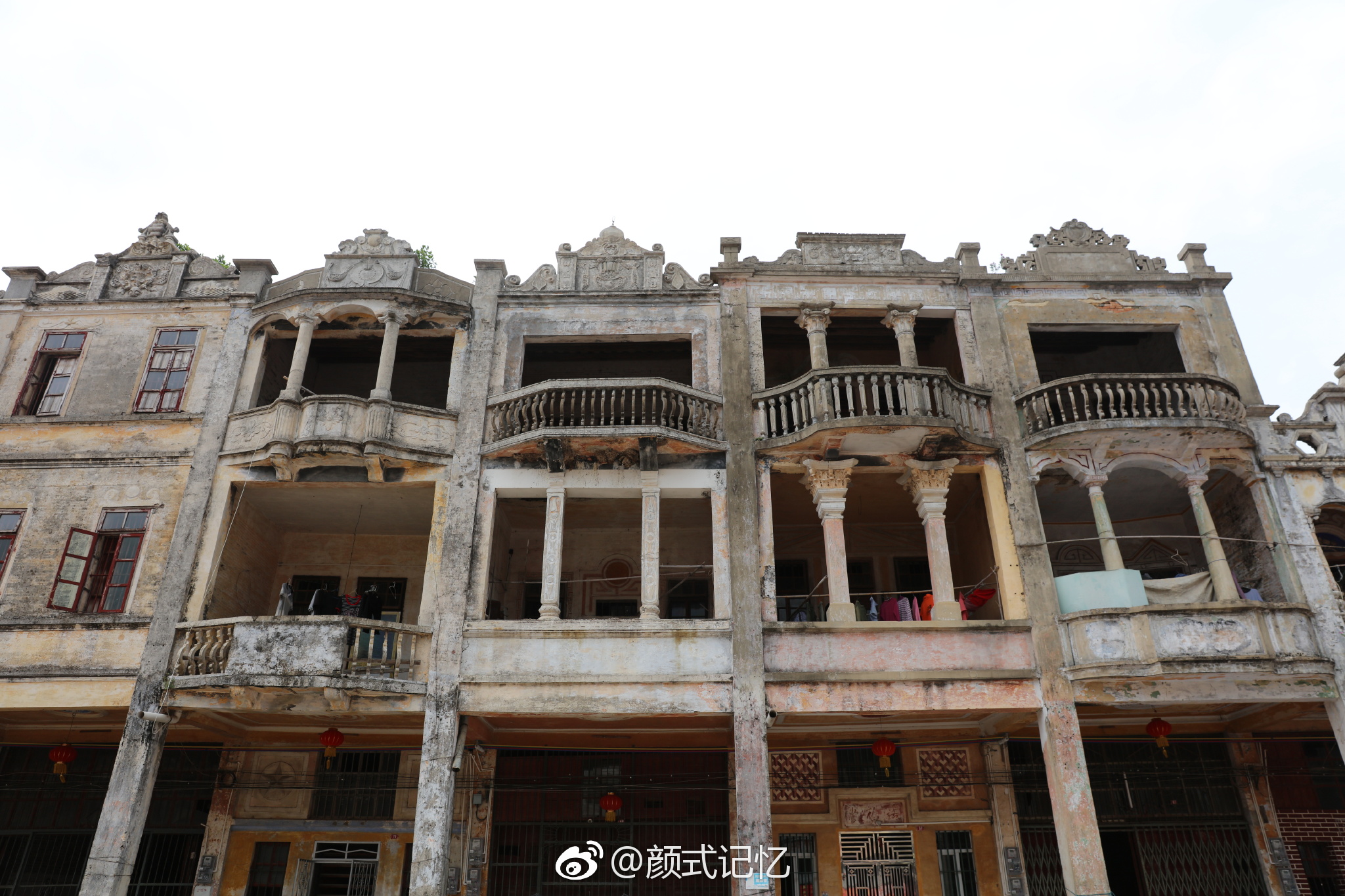 昨午拍于台山市端芬镇梅家大院.