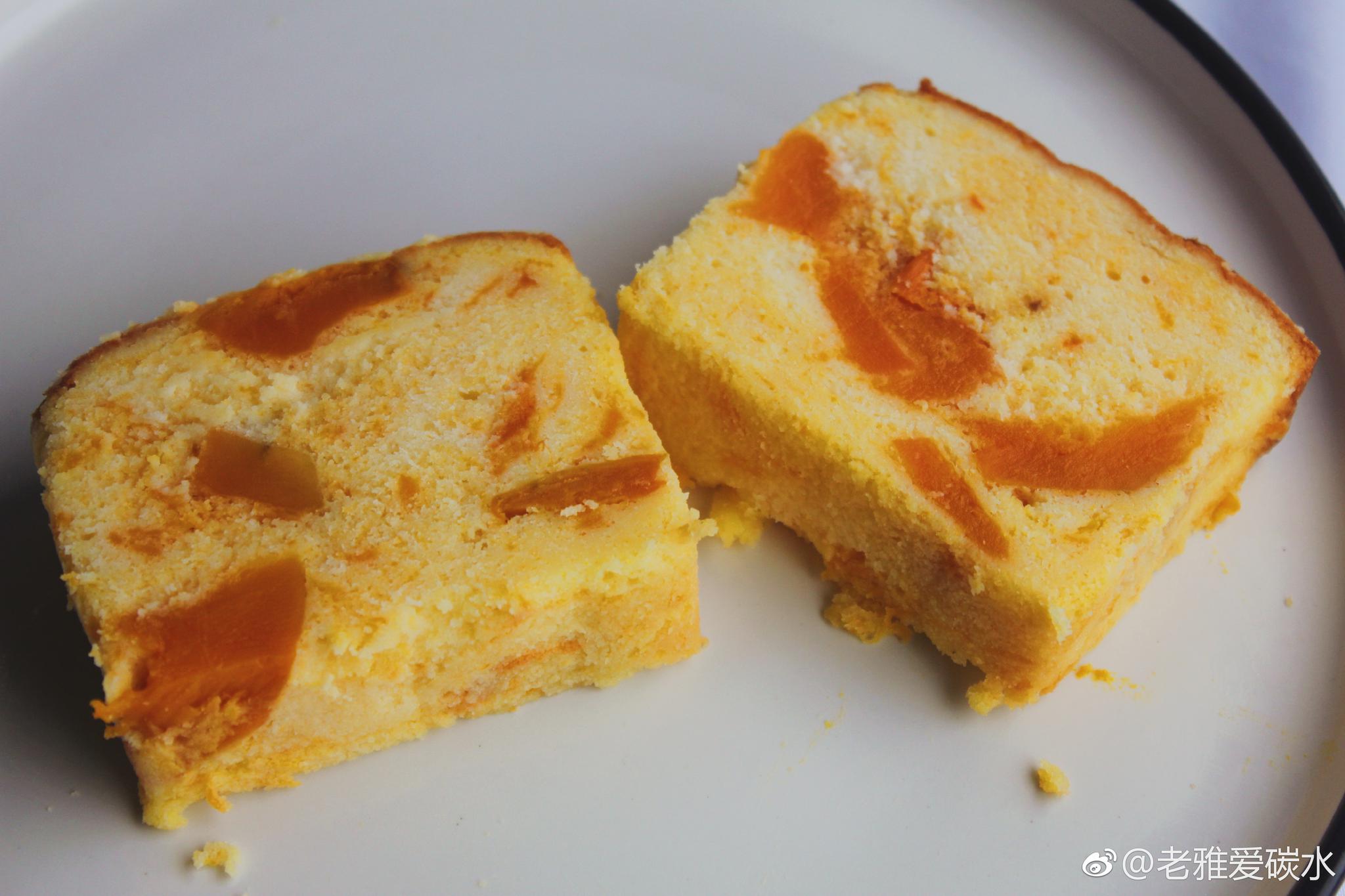 香烤南瓜乳酪磅蛋糕我太太太太太太爱南瓜了听说一块十斤 克制克制