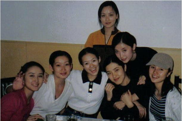 都羡慕刘烨章子怡是同学,殊不知他们曾因学风不佳,被停课一周