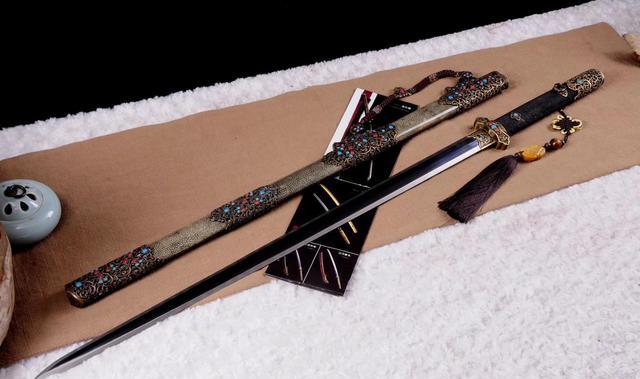 剑为什么在冷兵器历史上具有特殊地位?