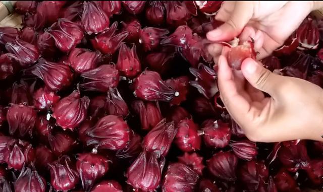 红桃k怎么泡酒好?教你一个简单的做法,补血又美颜