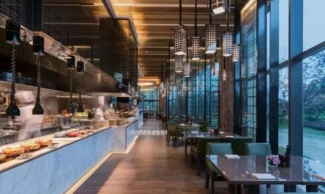 长春最贵最土豪的6家自助餐厅,月薪5000以下