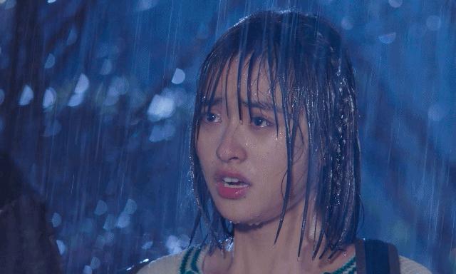 女明星雨戏,赵丽颖拍了8遍,郑爽最美,最后一位让人心疼