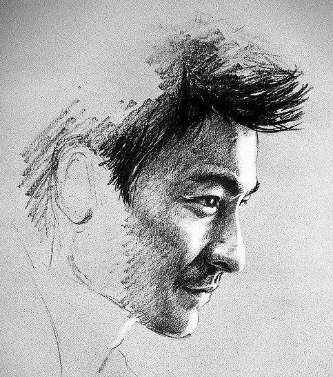 刘德华曾分享过自己的保养秘诀:为了保护肠胃,三十年来从不喝冷饮所以