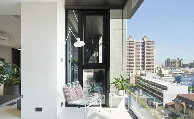 140㎡现代个性风,大落地玻璃窗,悠闲舒适好漂亮