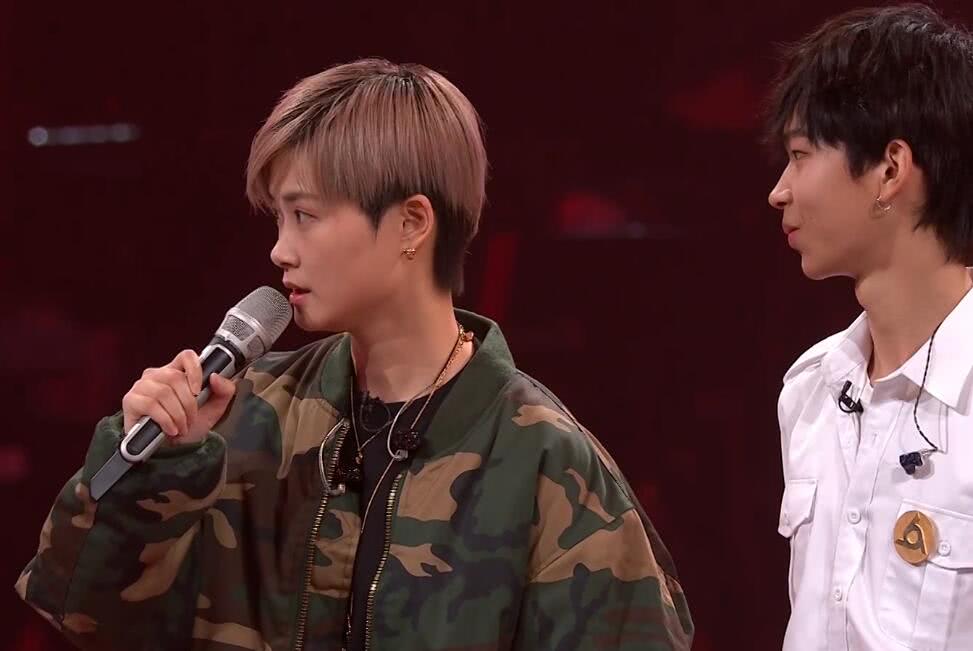 斯外戈邓典终极battle李宇春说了2个字华晨宇没来
