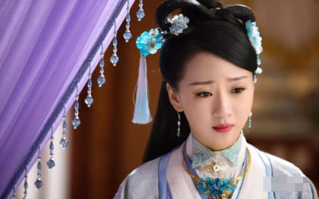 她在《如懿传》最会弹琵琶,被信任之人坑死,36岁她终于红了!