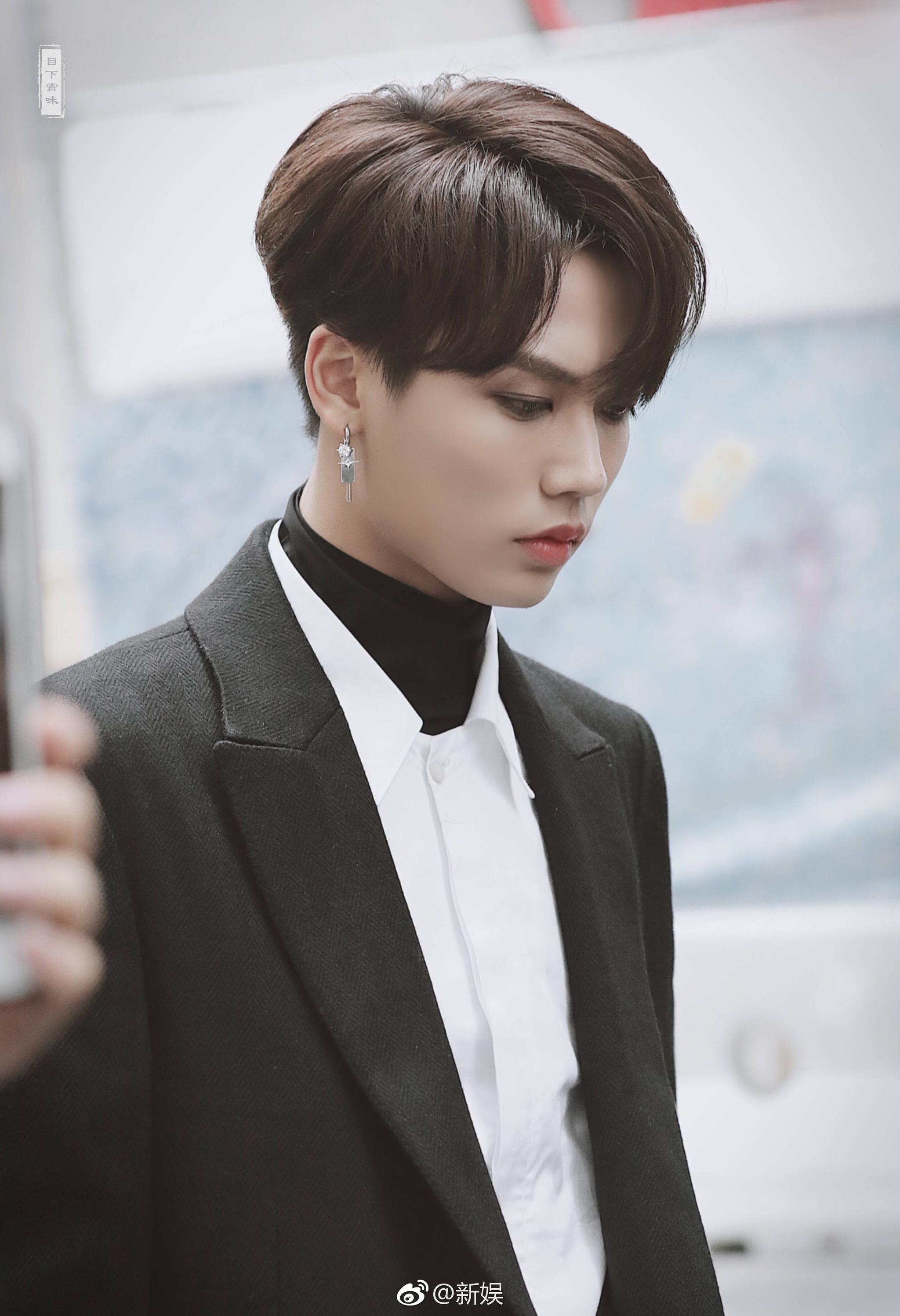 林彦俊纽约时装周首秀look