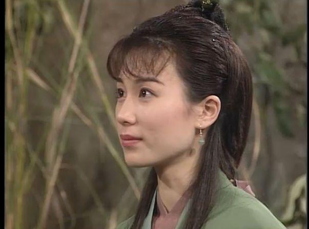 那些经典的香港女明星,美丽穿搭,永远时尚的脸|倚天屠龙记|青蛇|赵敏