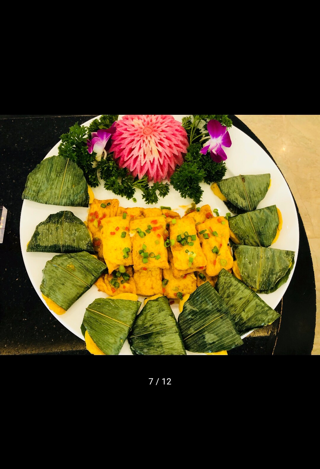 爽滑鲜嫩,入口即化,老少皆宜,搭配玉米糍粑,锦上添花,是一道不可多得