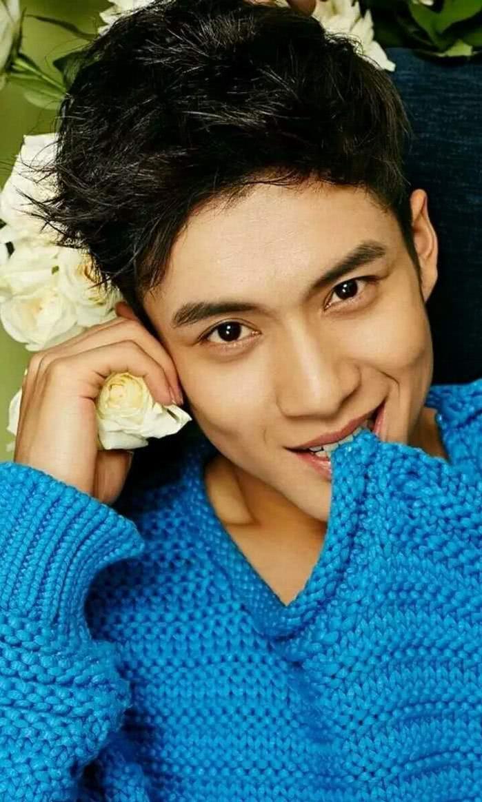 韩东君演绎花样的美男 小时候的梦想就是做一名运动员
