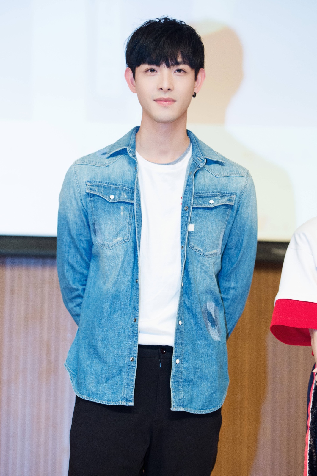 连晨翔走进西安高校 甜蜜游戏high爆全场|陈昊明|晨翔