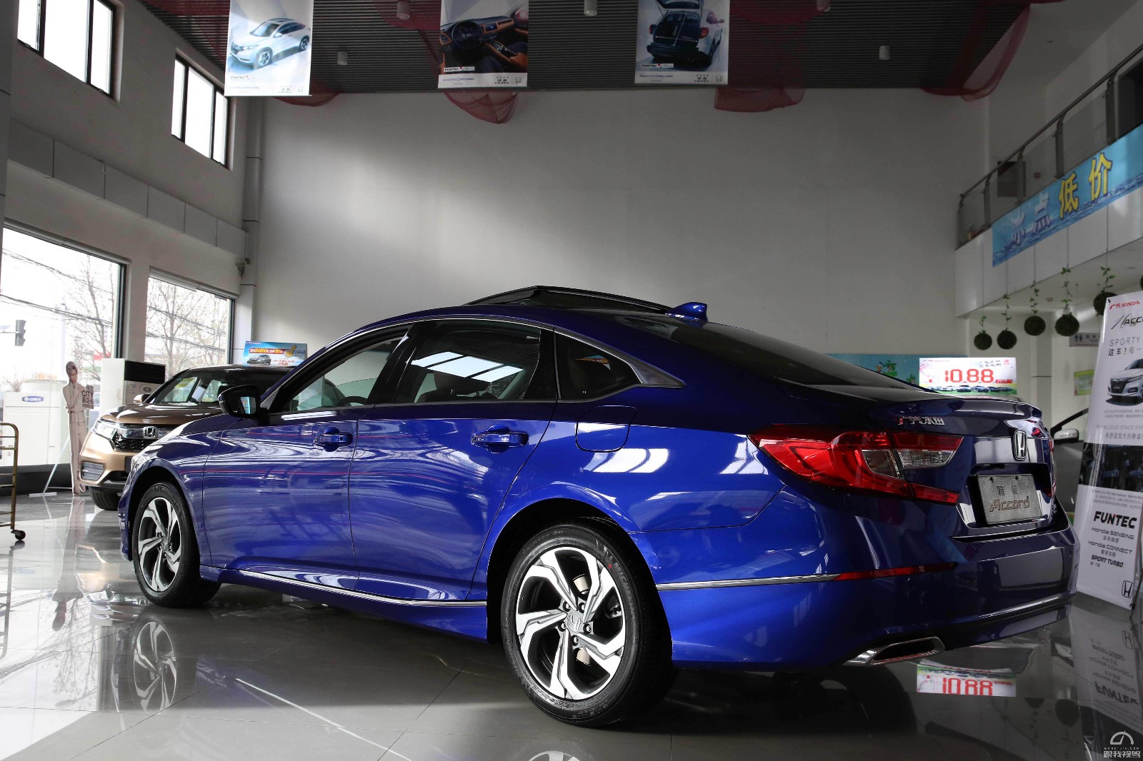 广汽本田十代雅阁到店实拍,售价16.98-22.98万元!