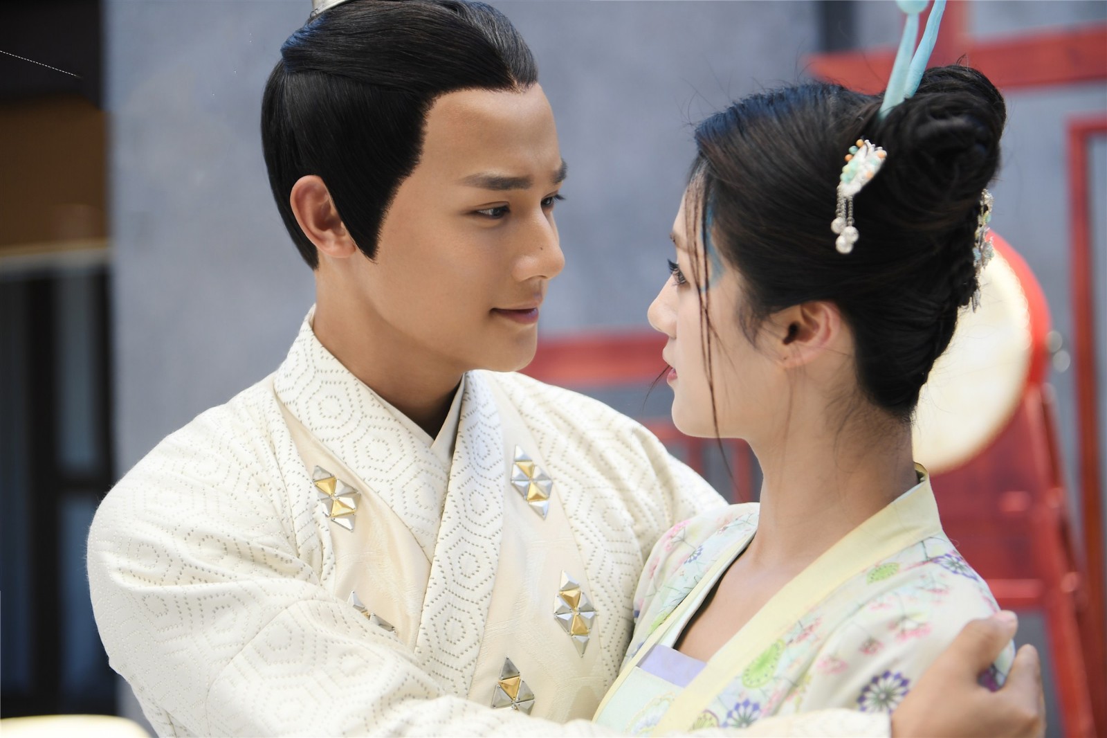 郑业成安悦溪携《恋恋风景》牵手归来