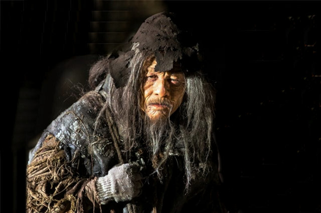 看见老同学在乞讨,这位高官的做法让人刻骨铭心|同学|乞丐|参政_新浪