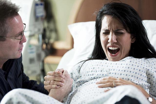 分娩时要这样用力,生的快还没有那么疼|产妇|分娩|力气_新浪网