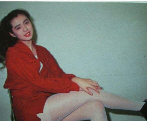 王祖贤, 所有人心目中的女神, 不仅仅是她的美腿, 还因为她的气质