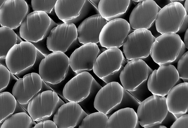 科学家制造出世界上最强的材料碳炔卡拜比钻石强40倍