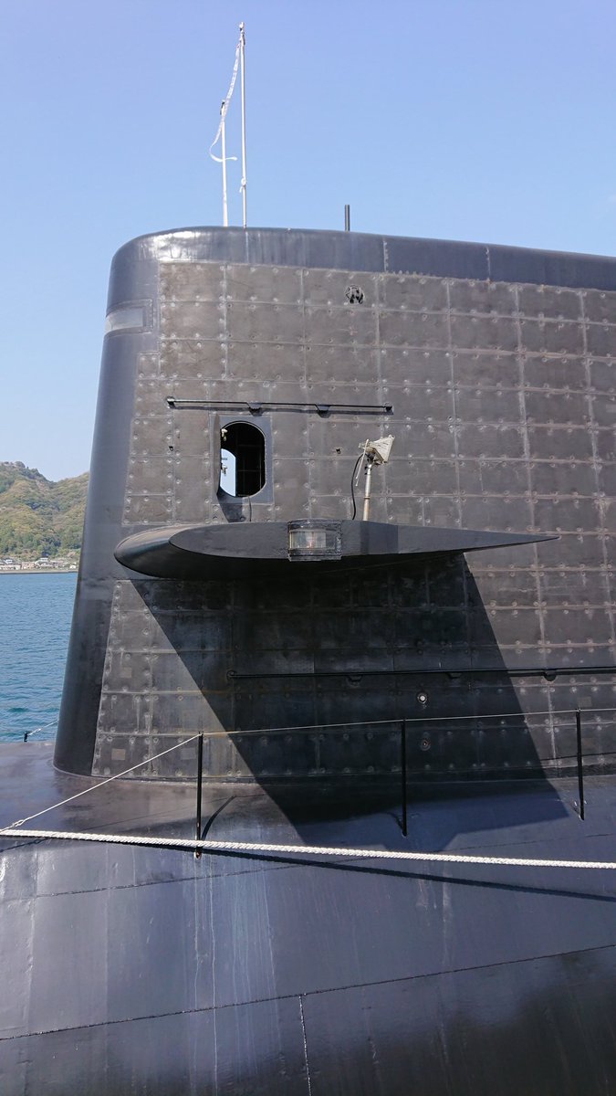 有日本人去参观日本海上自卫队的亲潮号训练潜艇tss3608