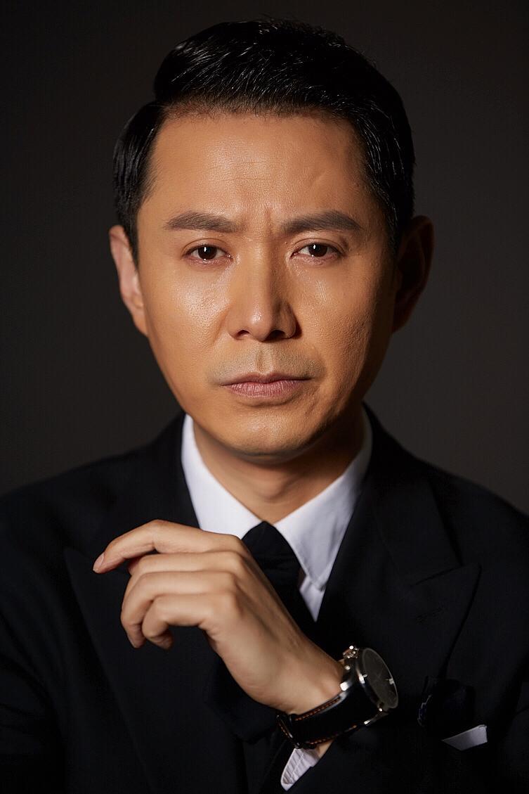 今一人成一线女星,他还是配角在跑龙套|郭广平|梅婷|安杰_新浪新闻