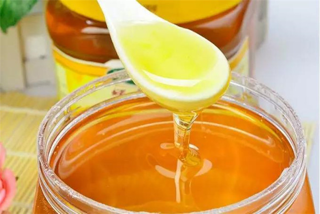一勺蜂蜜,两个特性,三种水温,四段时间,五大用途!总结很全面