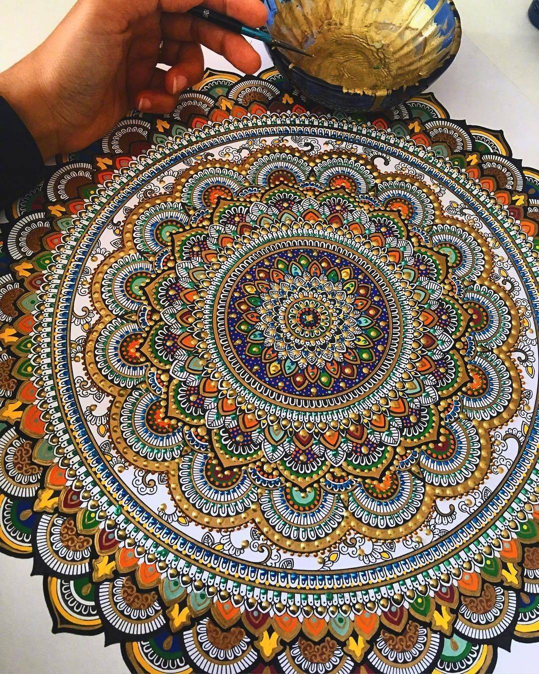墨西哥艺术家asmahanrosemosleh手绘曼陀罗图案
