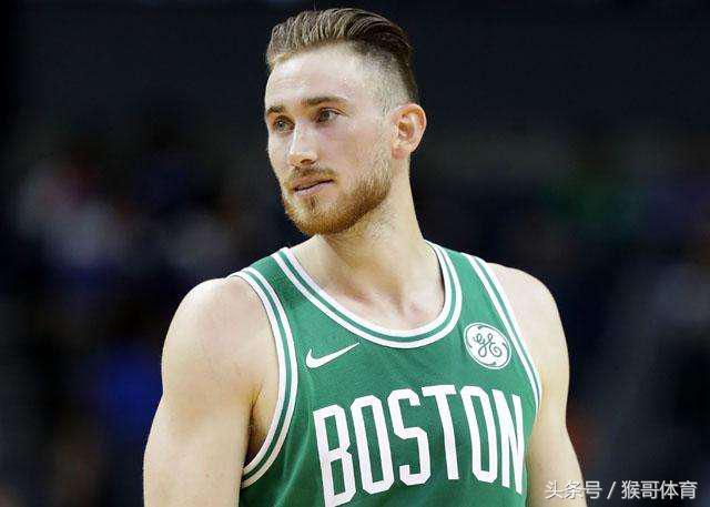 选中,此后的7年时间一直在黄蜂队效力,现在已经是黄蜂队的当家球星