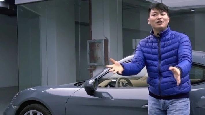 为您推荐: 农村人不一样的让路方式,车主都尴尬了 为您推荐: 儿子和