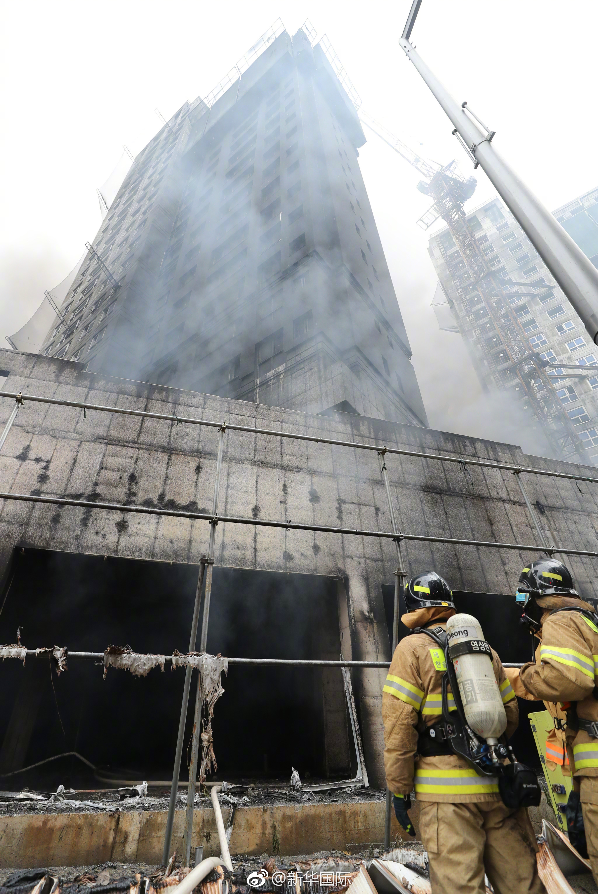 一名中国公民在韩国世宗市火灾中遇难[蜡烛]