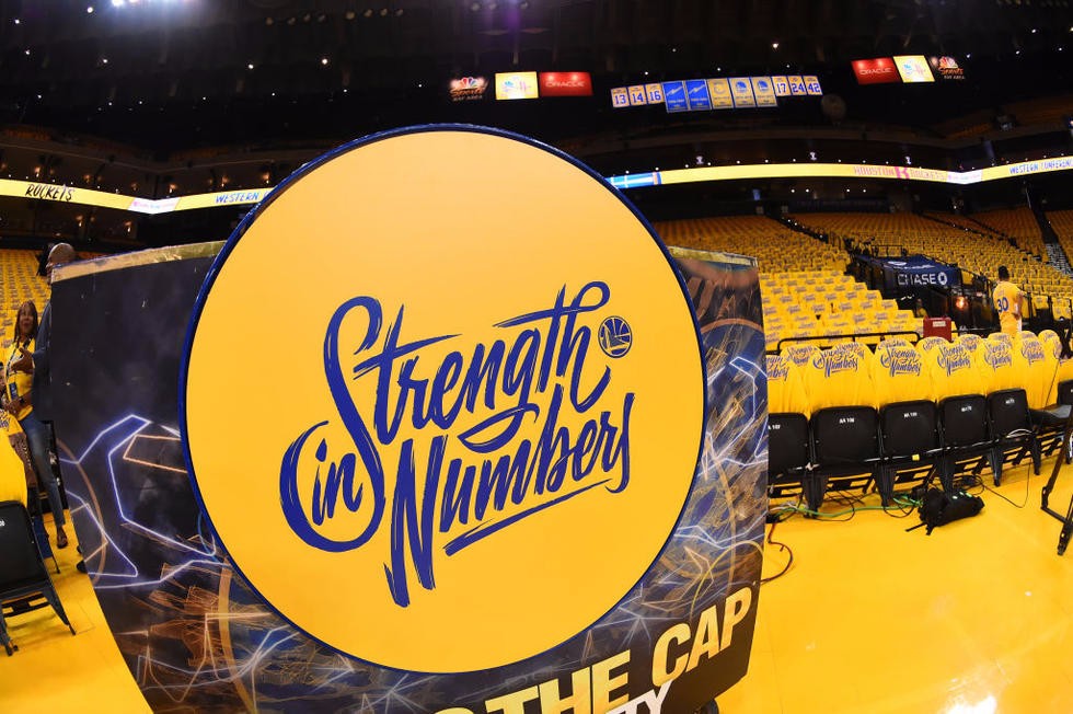 勇士主场对阵火箭,黄色主场助力勇士进入抢七