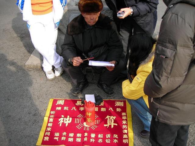 怀胎十月生下儿子后儿子竟不能叫我妈妈这些迷信真是害死了我