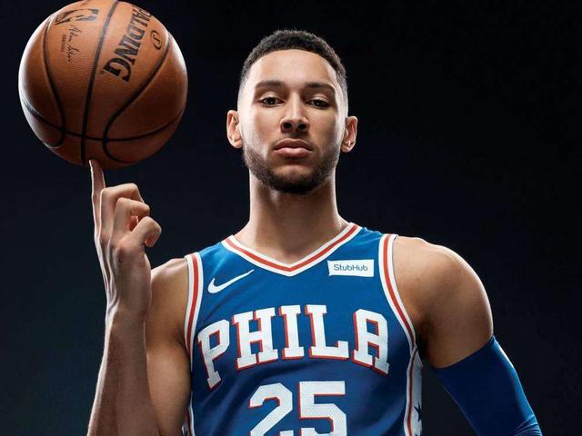 新秀赛季就巅峰,格里芬暴扣吸粉无数,詹姆斯米切尔数据相当!