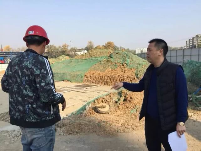 安康市重拳出击整治建筑工地扬尘污染,现场处