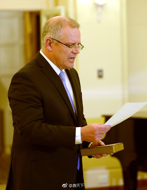 格兰特莫里森创作成就 莫里森是谁有什么代表作