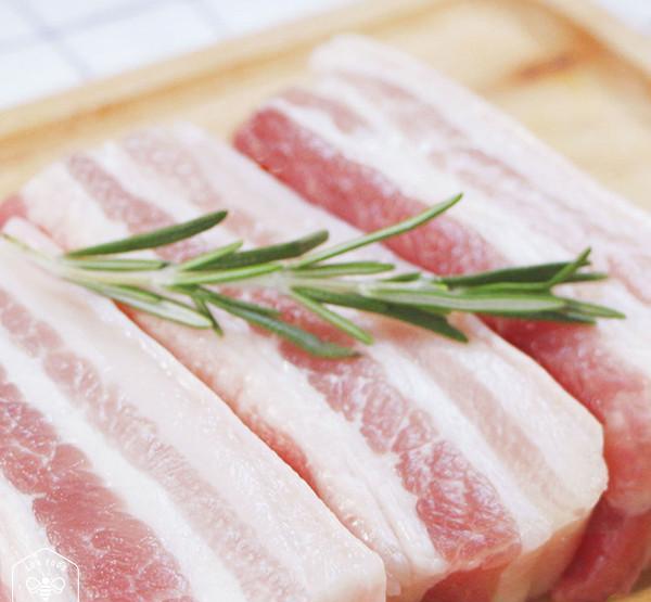 比普通五花肉多两层,风味营养也好上许多