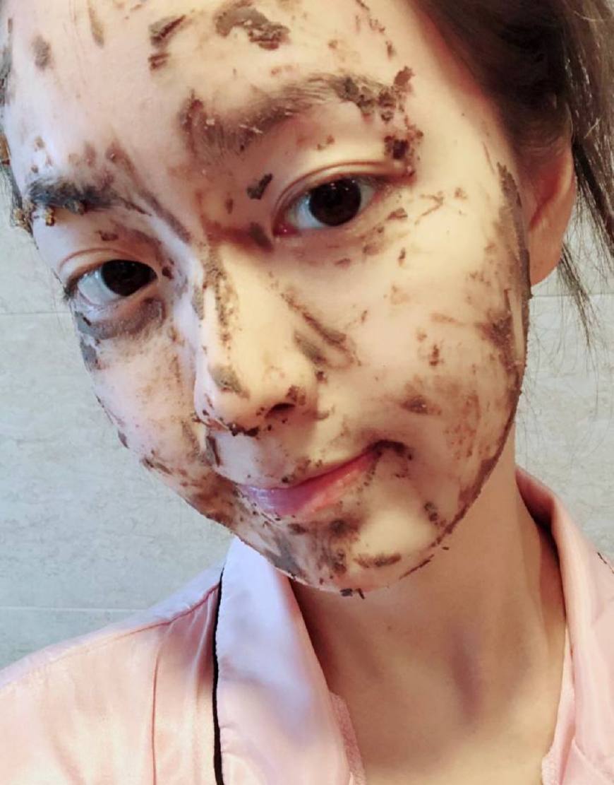 创造101选手赵尧珂清晨晒满脸泥巴照,瞌睡中的粉丝瞬间被吓醒!