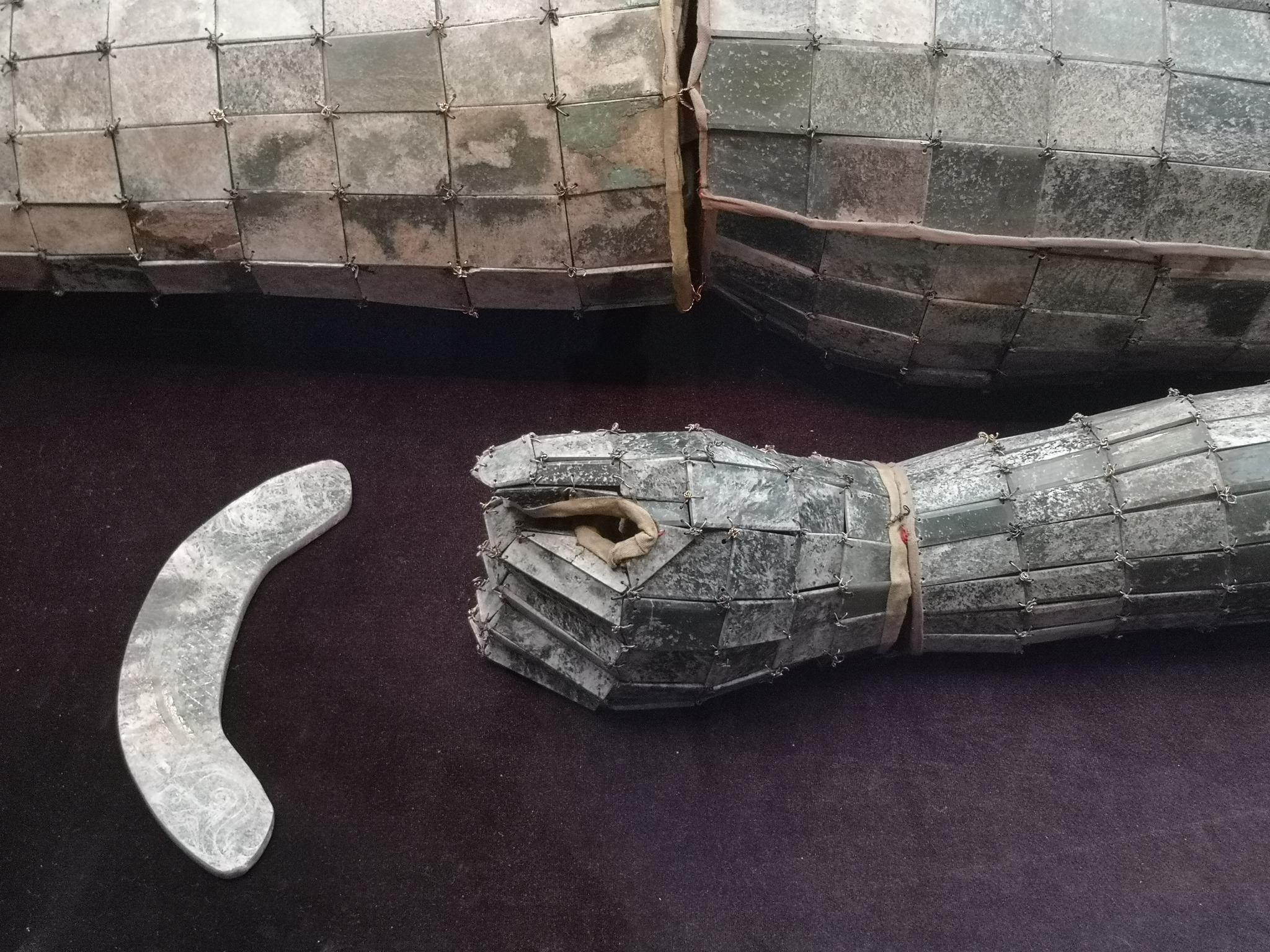 河北博物院藏· 西汉刘胜金缕玉衣|玉衣|袖筒|宽肩_新浪新闻