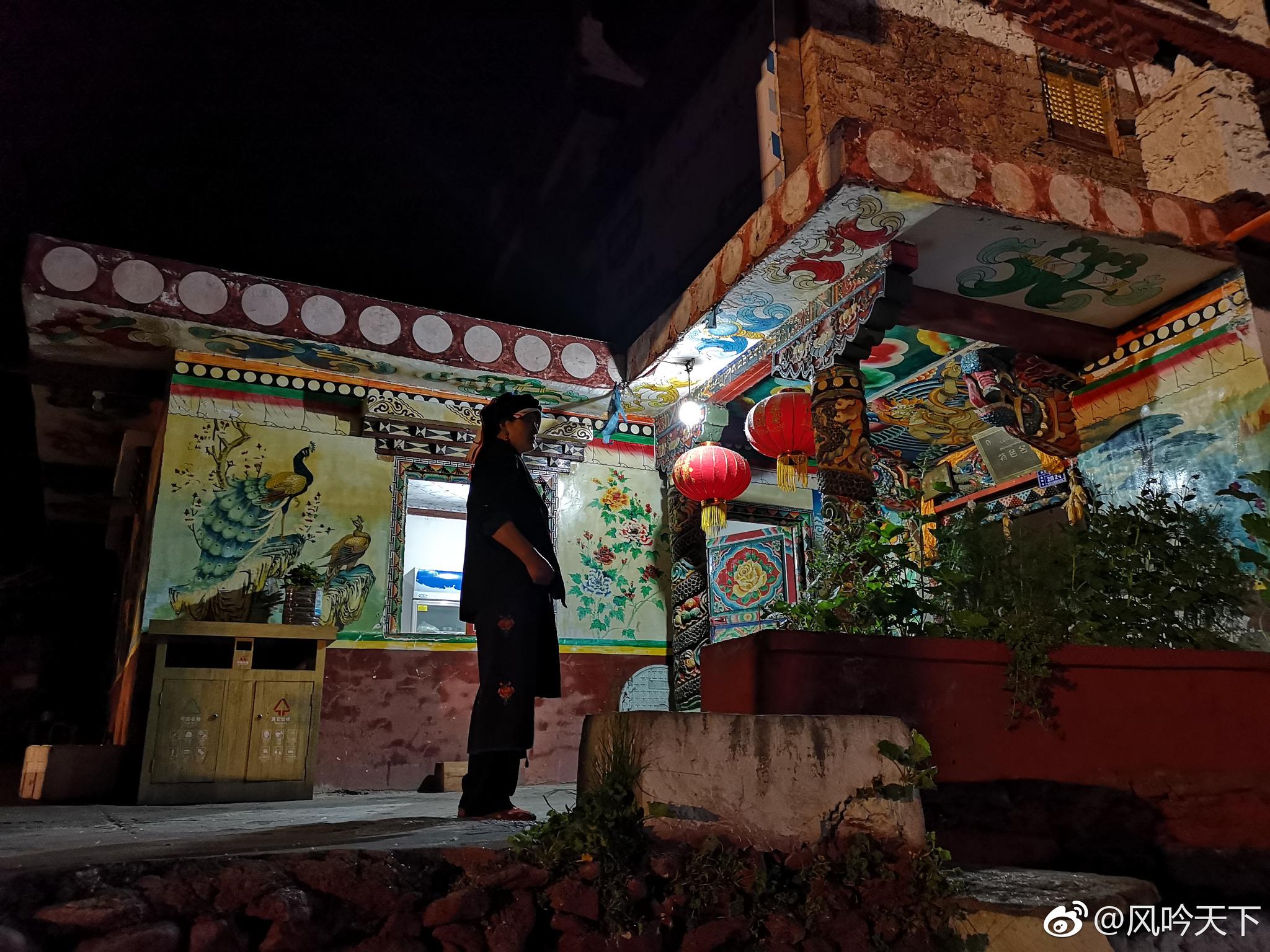 甘孜丹巴甲居藏寨,是独特的藏式楼房建筑,一般寨楼坐北朝南|甲居藏寨|丹巴|寨楼|甘孜|楼房_新浪新闻