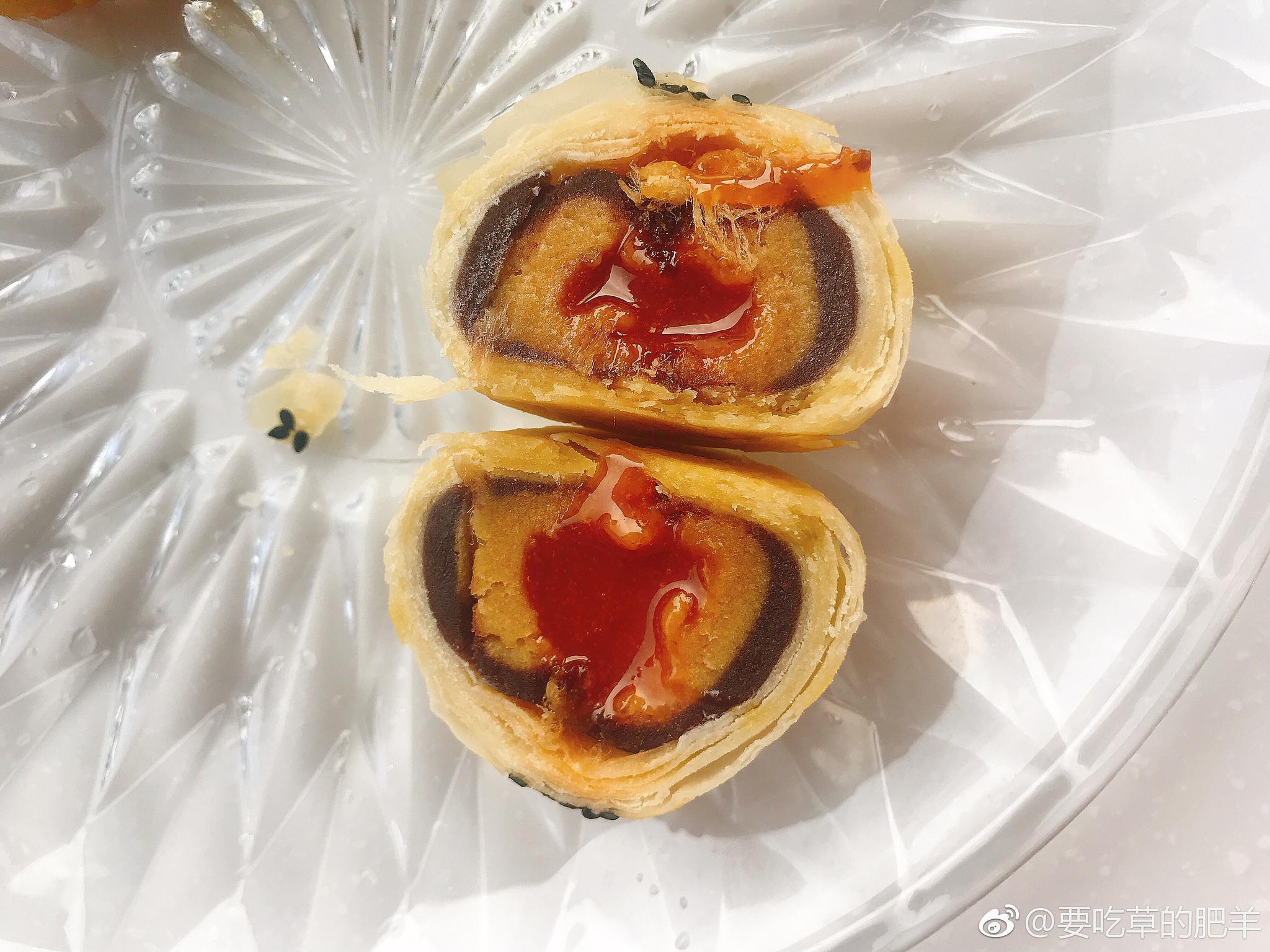 来品品安杰慕的流心太美了喜欢流油的咸蛋黄