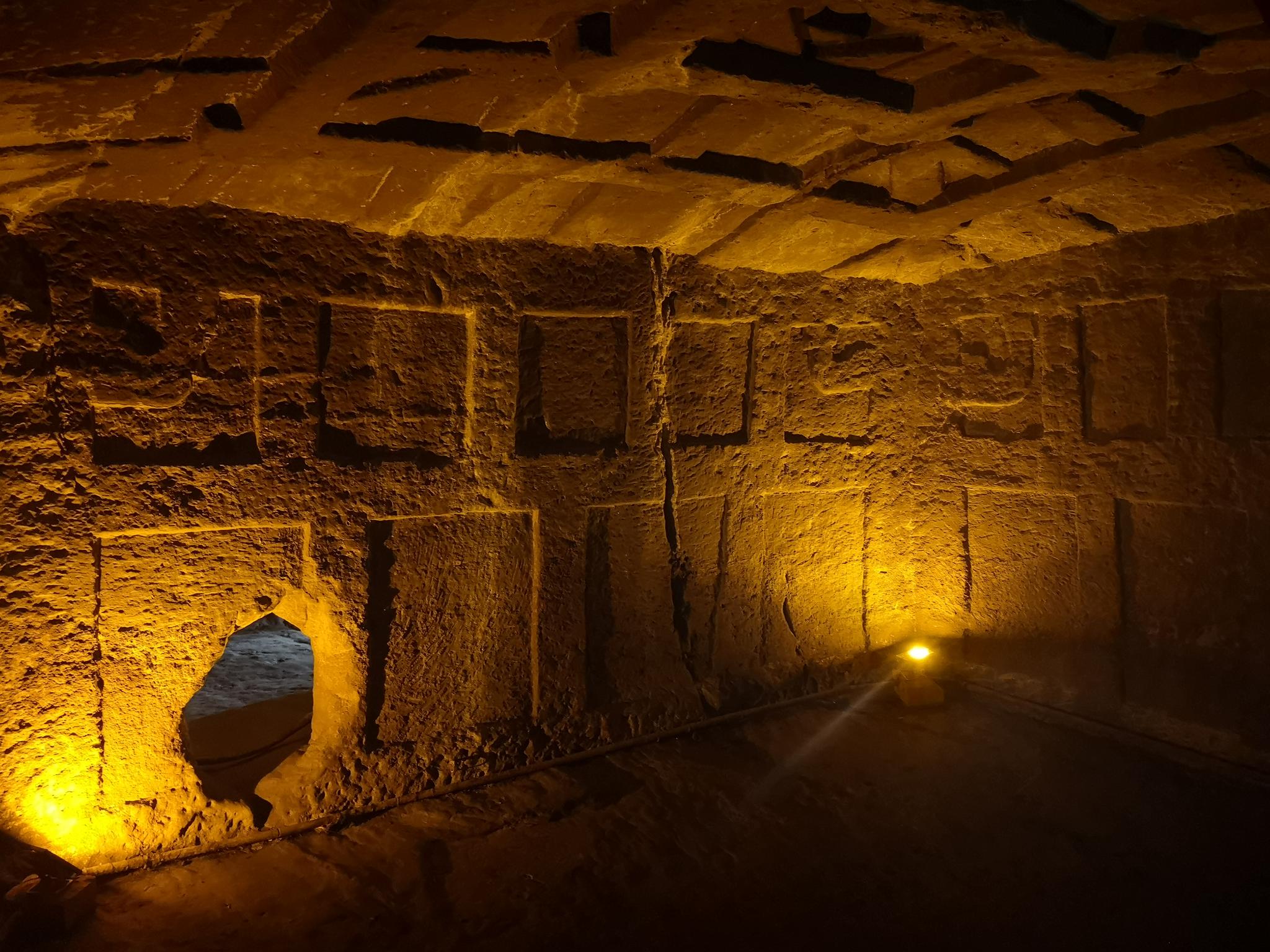 四川绵阳郪江崖墓