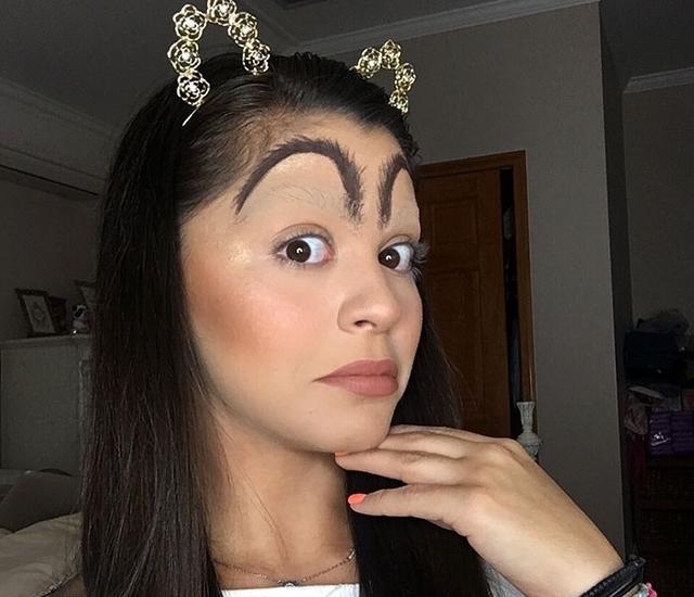 少女这样搞眉毛, 第四张直接笑方了