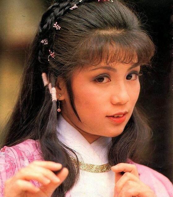 她是金庸钦点的黄蓉扮演者,当红之际却意外香消玉殒|黄蓉|蓉儿|翁美玲