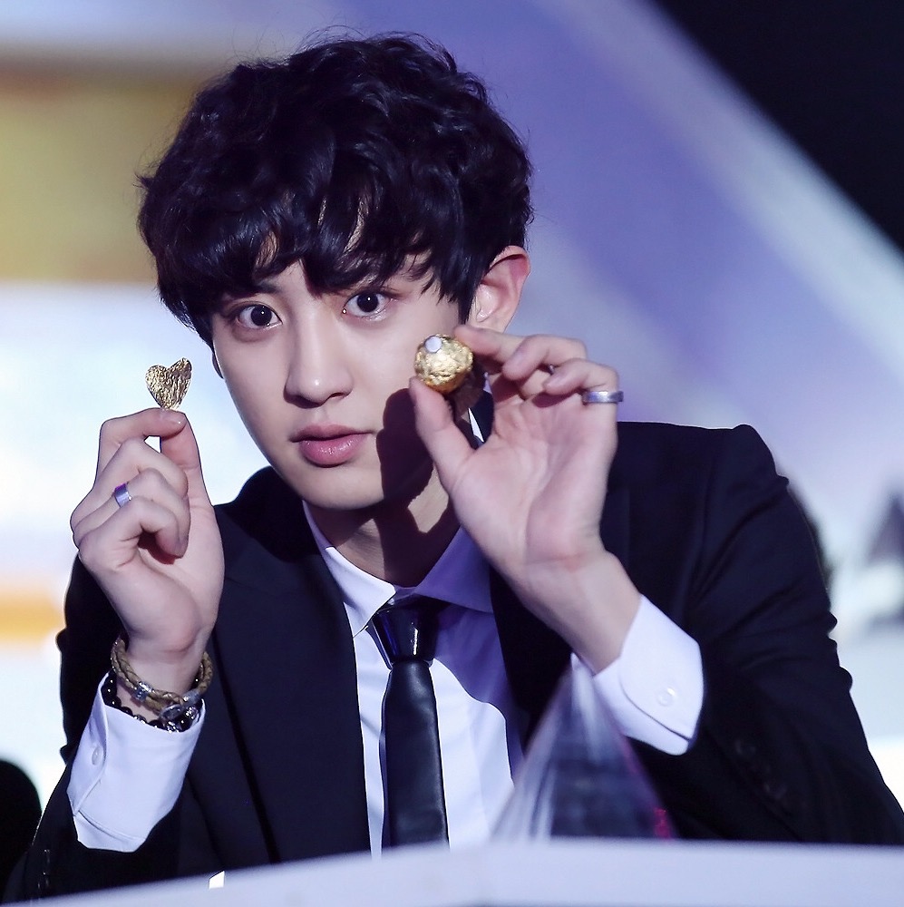 朴灿烈可爱属性从没变过从小到大都是精灵王子