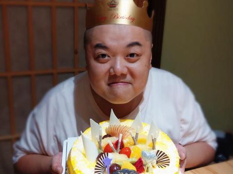 林子聪过生日 开心迎网大六天五千万点击