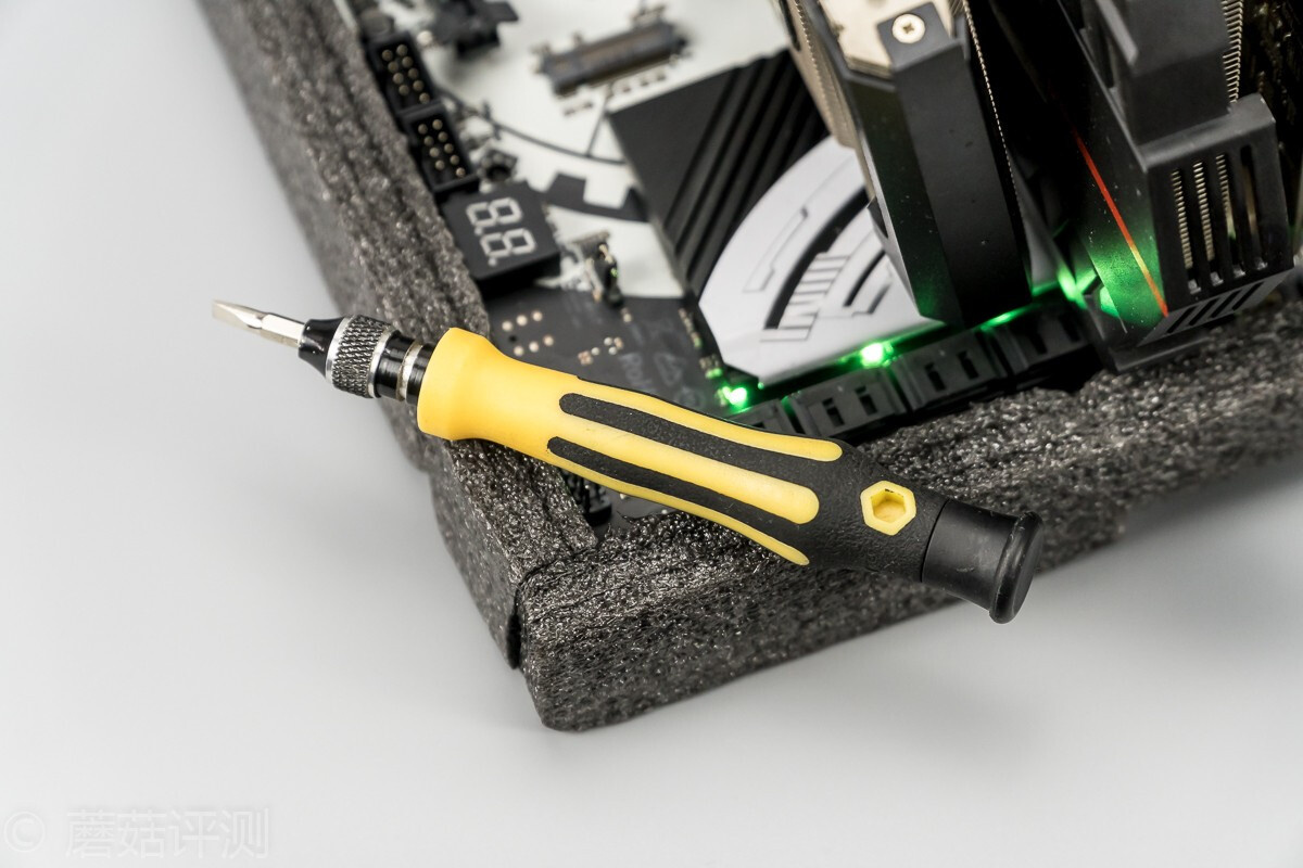 镁光m600 m2 512g固态 开箱评测